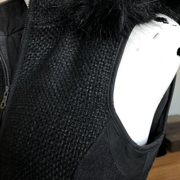 RW&CO. Black Warm Hooded Vest in Black - XS - Picture 7 of 16